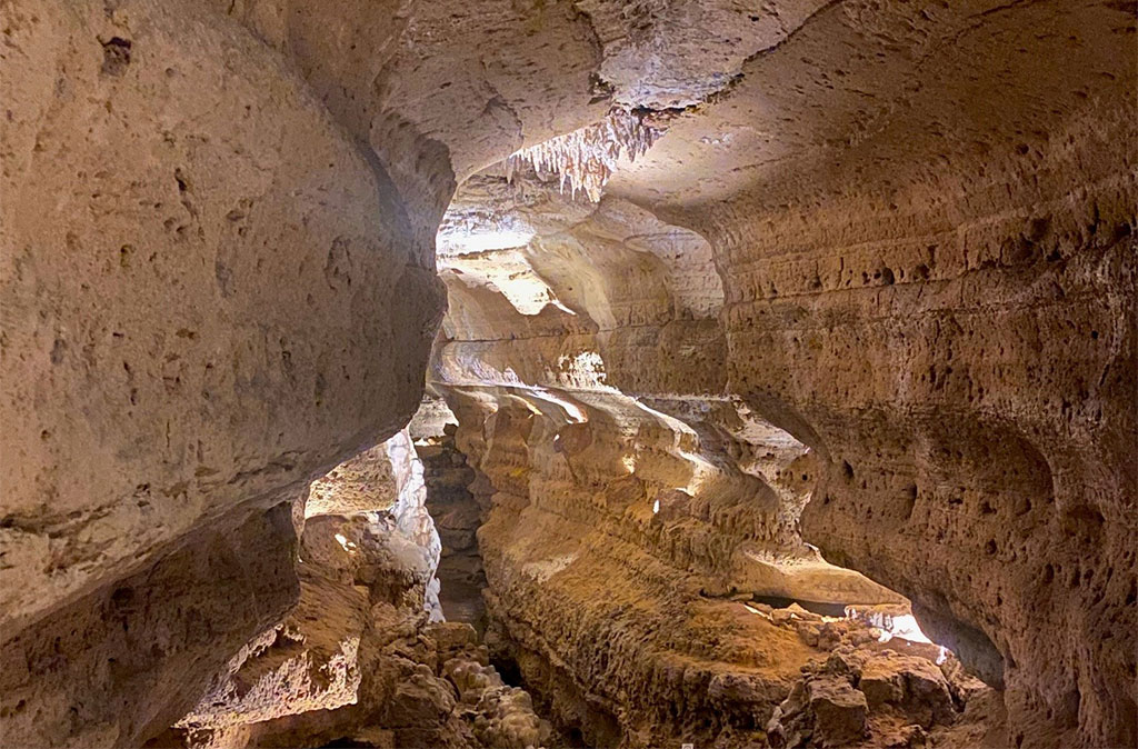 Cave of the Mounds: Exploring Wisconsin’s Hidden Gem
