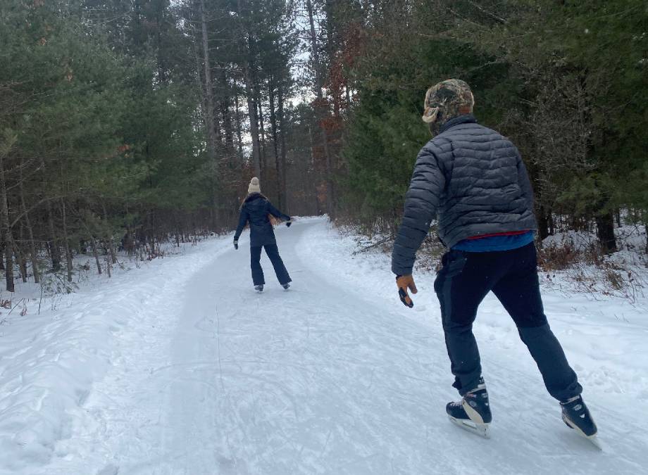 Wisconsin Ice Skating Trail: The Glide – Know Before You Go
